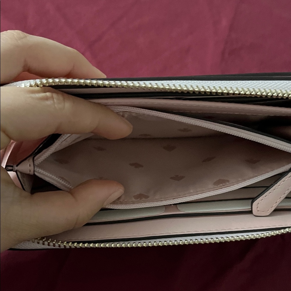 NWTs Kate Spade Soft Pink Large Zip Wallet - Picture 10 of 16